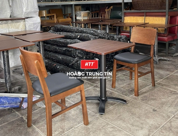 Bàn ghế cafe gỗ nệm cao cấp HTT53