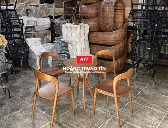 Bàn ghế cafe gỗ cao cấp HTT04