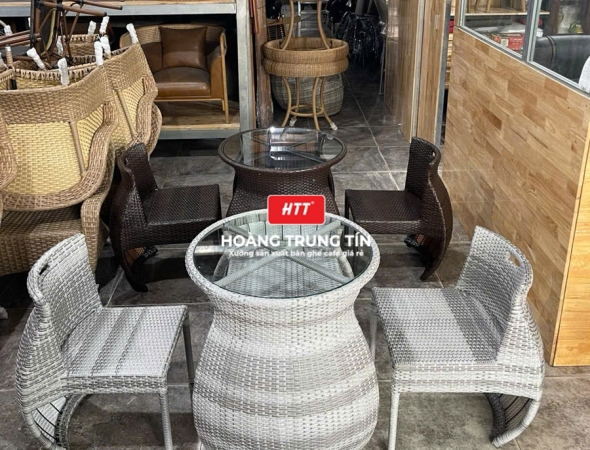 Bàn ghế cafe đan nhựa mây cao cấp HTT049