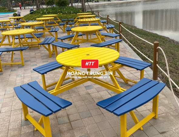 Bàn ghế cafe gỗ chân sắt HTT013