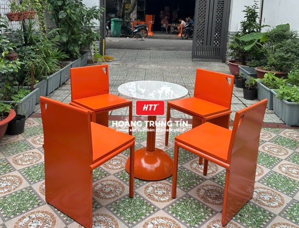 Bàn ghế cafe sắt ngoài trời HTT28