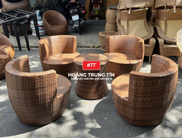 Bàn ghế cafe đan nhựa mây cao cấp HTT073