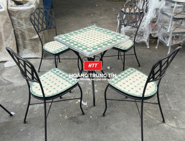 Bàn ghế cafe sắt gạch Mosaic HTT04