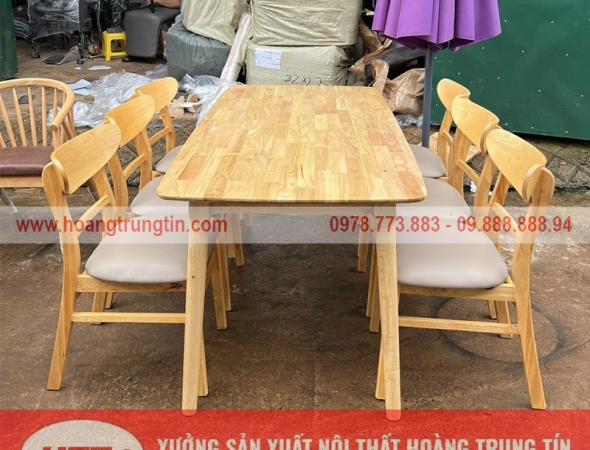 Mẫu bàn ghế nhà hàng HTT