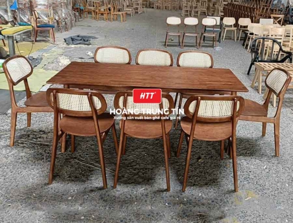Bàn ghế ăn gỗ cao cấp HTT01