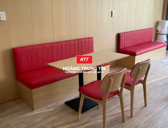 Bàn ghế cafe gỗ nệm cao cấp HTT42