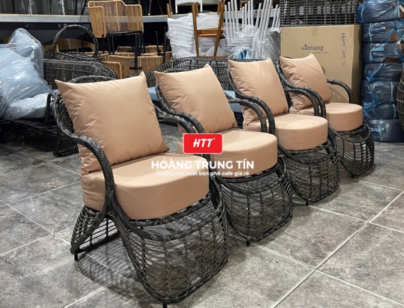 Ghế cafe đan nhựa mây ngoài trời HTT045