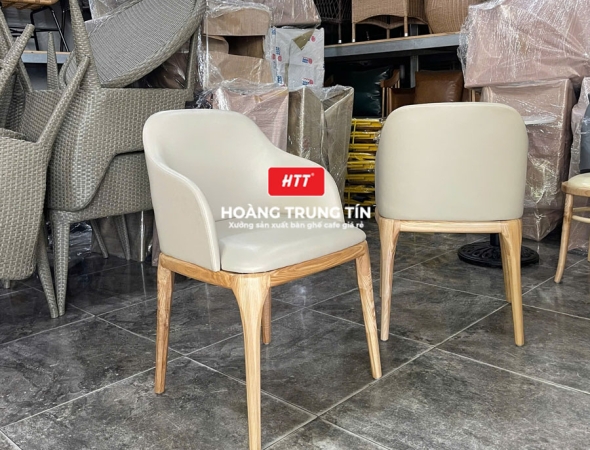 Ghế cafe gỗ nệm cao cấp HTT52