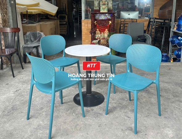 Bàn ghế cafe nhựa đúc nguyên khối HTT21