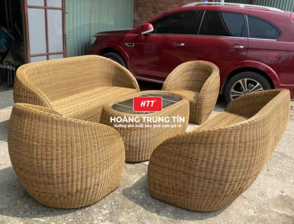 Bàn ghế sofa trứng đan nhựa mây HTT024
