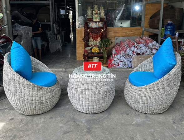 Bàn ghế sofa trứng đan nhựa mây HTT073