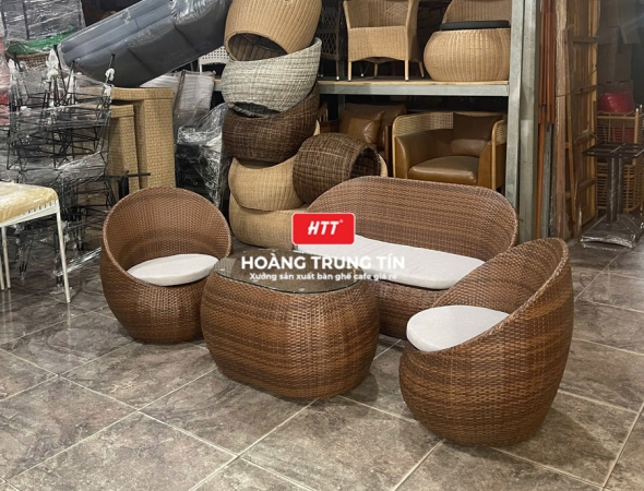 Bàn ghế sofa trứng đan nhựa mây HTT062