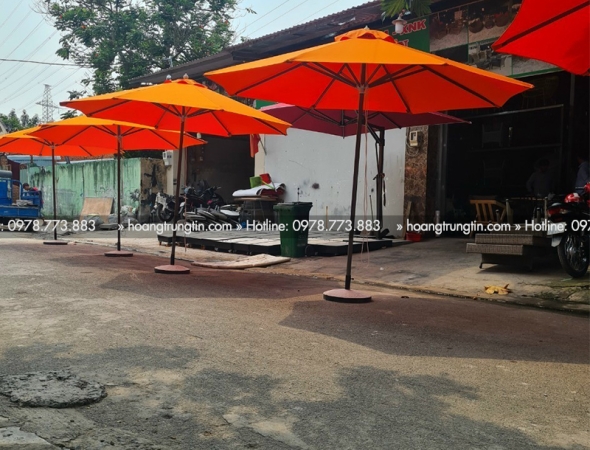 Dù che nắng chính tâm một tầng màu cam