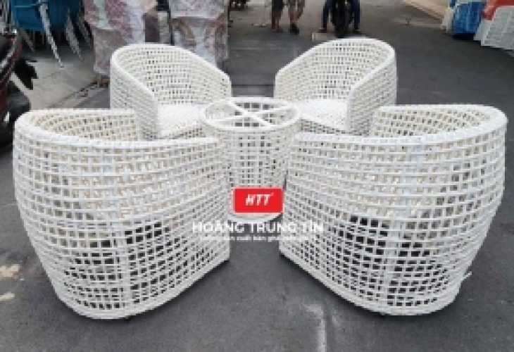 Mua bàn ghế cafe giả mây ở đâu vừa đẹp vừa rẻ?