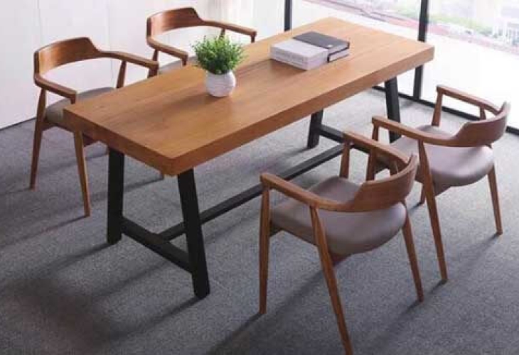 Bàn Cafe Gỗ: Xu Hướng Nội Thất Đẳng Cấp và Thẩm Mỹ