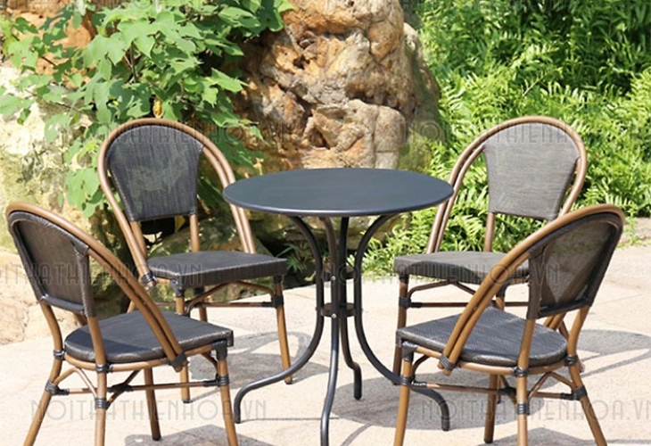 Ghế Cà Phê - Điểm Nhấn Hoàn Hảo Cho Quán Cà Phê Của Bạn