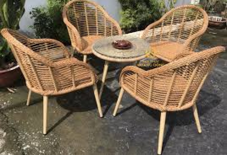 Bàn ghế bán cà phê đẹp, giá rẻ – Giải pháp tối ưu cho quán nhỏ và xe đẩy vỉa hè