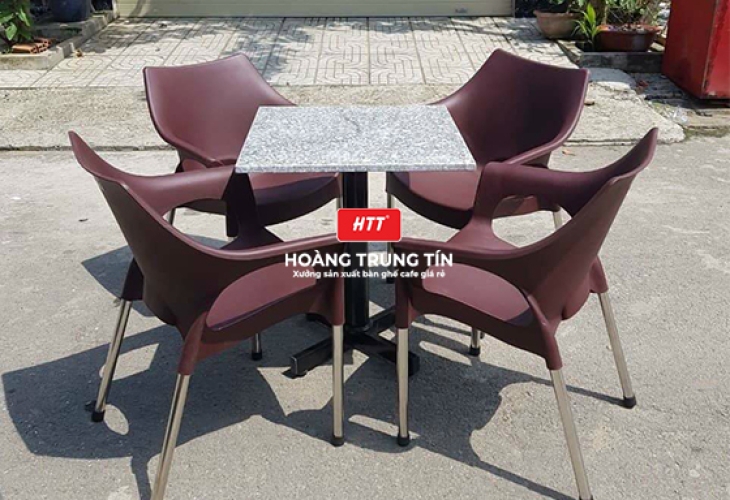 Nơi bán Ghế Nữ Hoàng Chân Sắt