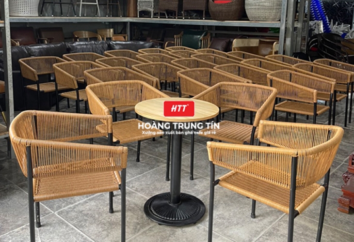 Xưởng sản xuất bàn ghế cafe nhựa giả mây Giá Rẻ