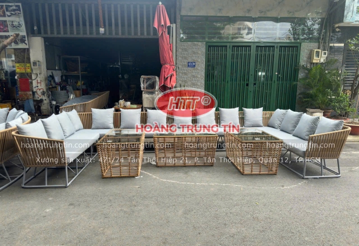 Những Điều Cần Biết Về Bàn Ghế Sofa Giá Rẻ của Hoàng Trung Tín